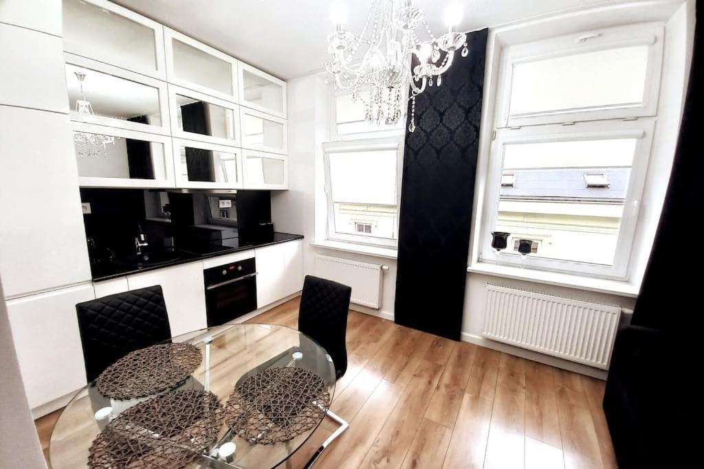 Ferienwohnung Old Town - Traugutta Street Krakau Exterior foto